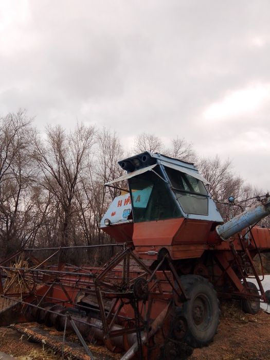 Продам Комбайн Нива в хорошем состоянии