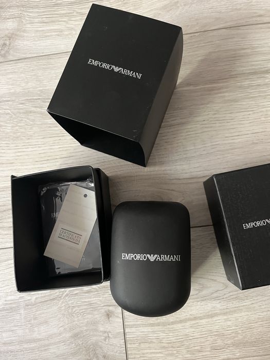 Часовник Emporio Armani