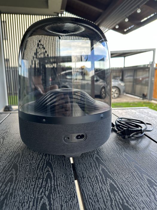 Harman kardon aura 3