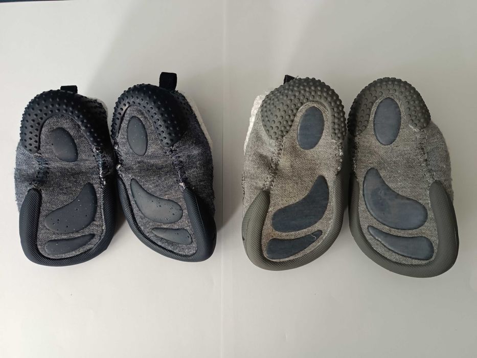 Пантофи Decathlon - сини, размер 21 и сиви, размер 22