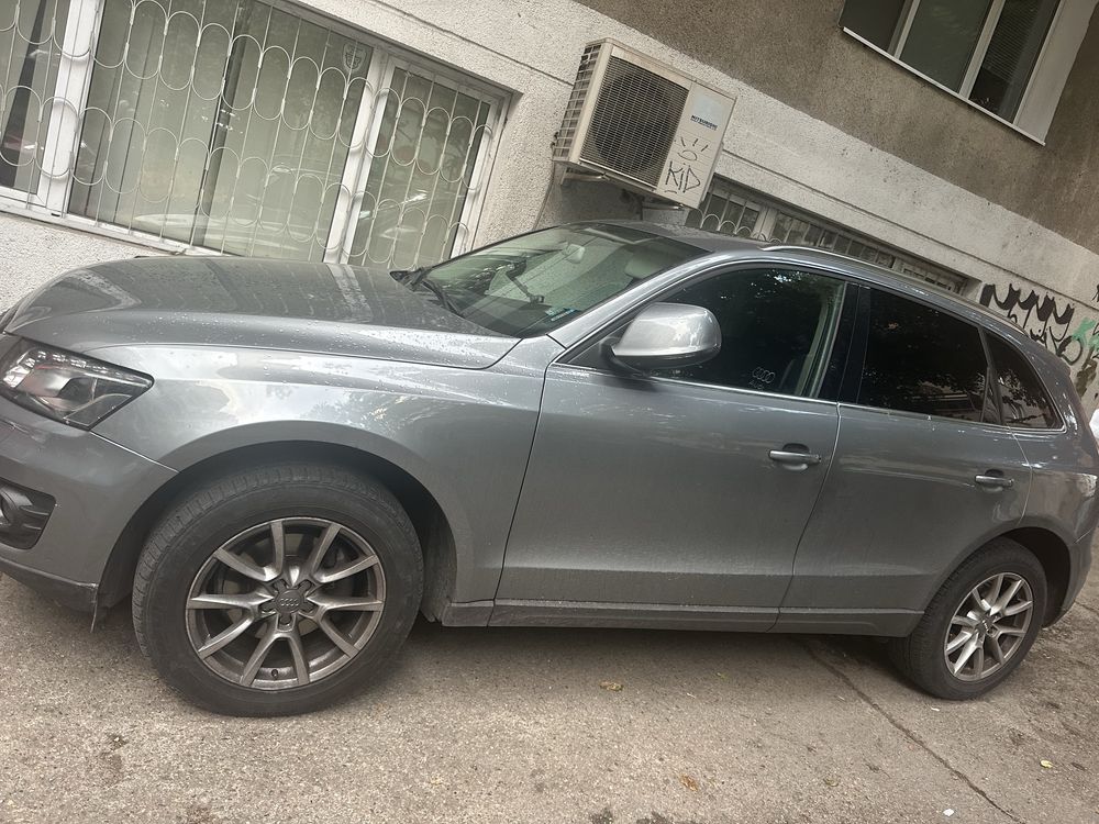 Продавам ауди q5