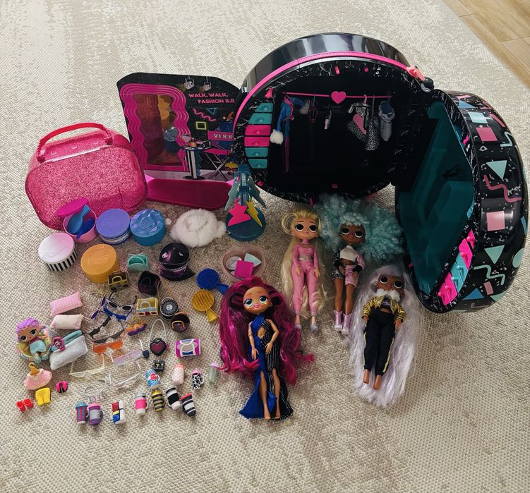 Set LOL papusi geamantan si accesorii