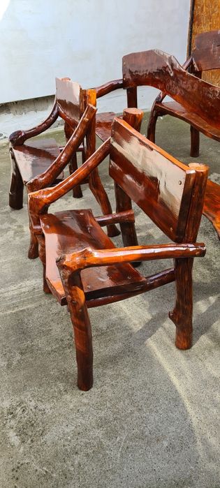 Mobilier rustic de curte