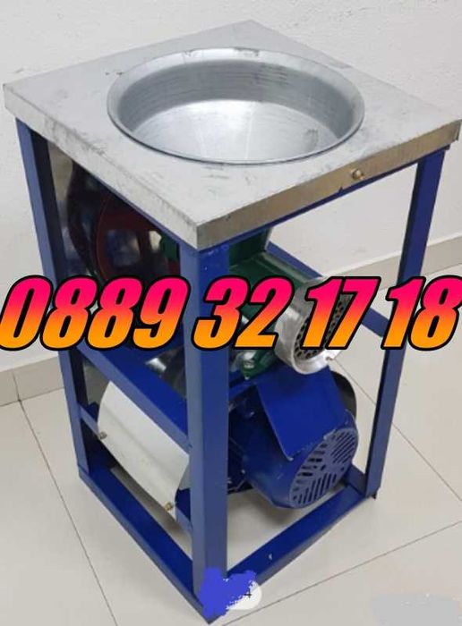 Чугунена Месомелачка №32 с мотор и стойка + метален плот и фуния