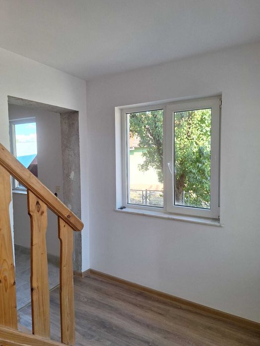 Vand casa Vetel cu teren
