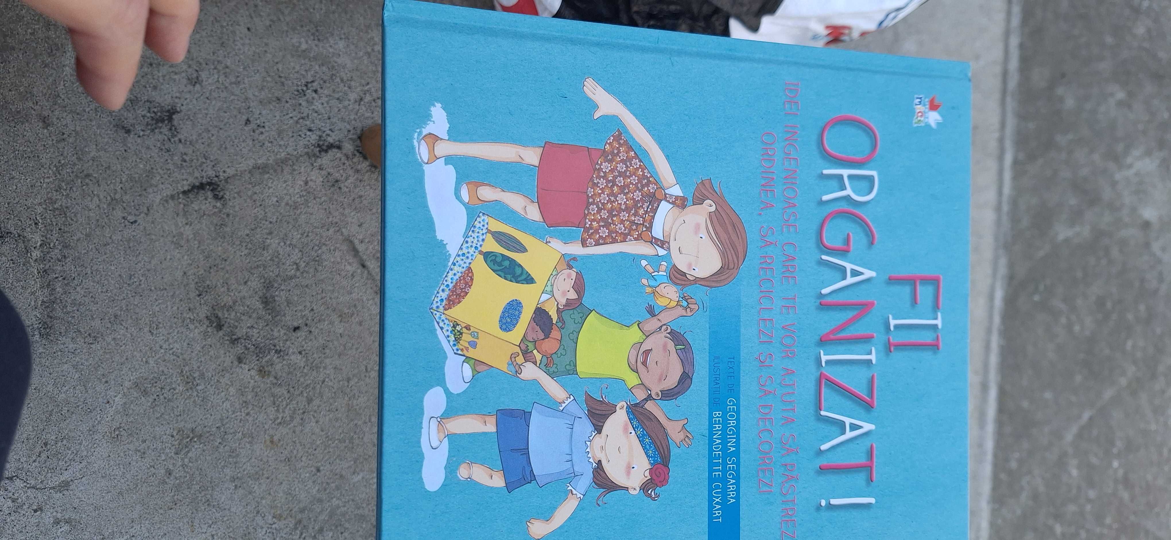 vand carti pentru copii in stare foarte buna la jumatate de pret