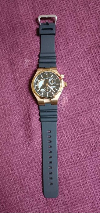 curea ceas Constantin Vacheron, neagra, din silicon.