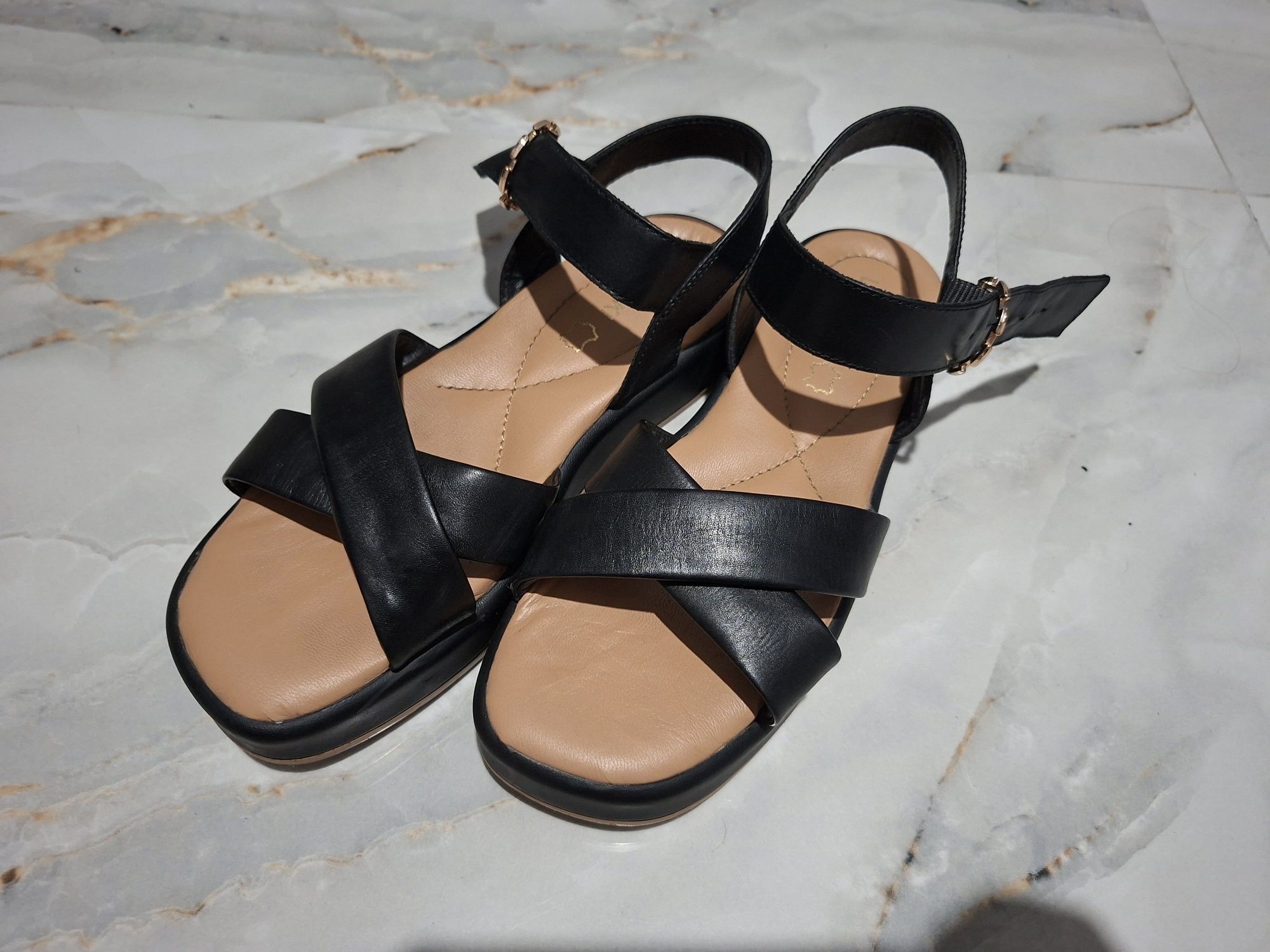 Sandale piele nr. 38