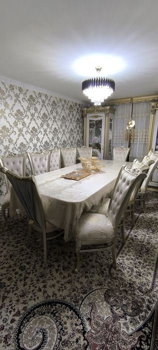 Стол стул сотилади 12 талик