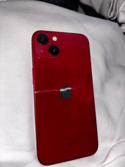 Iphone 13 red normal
