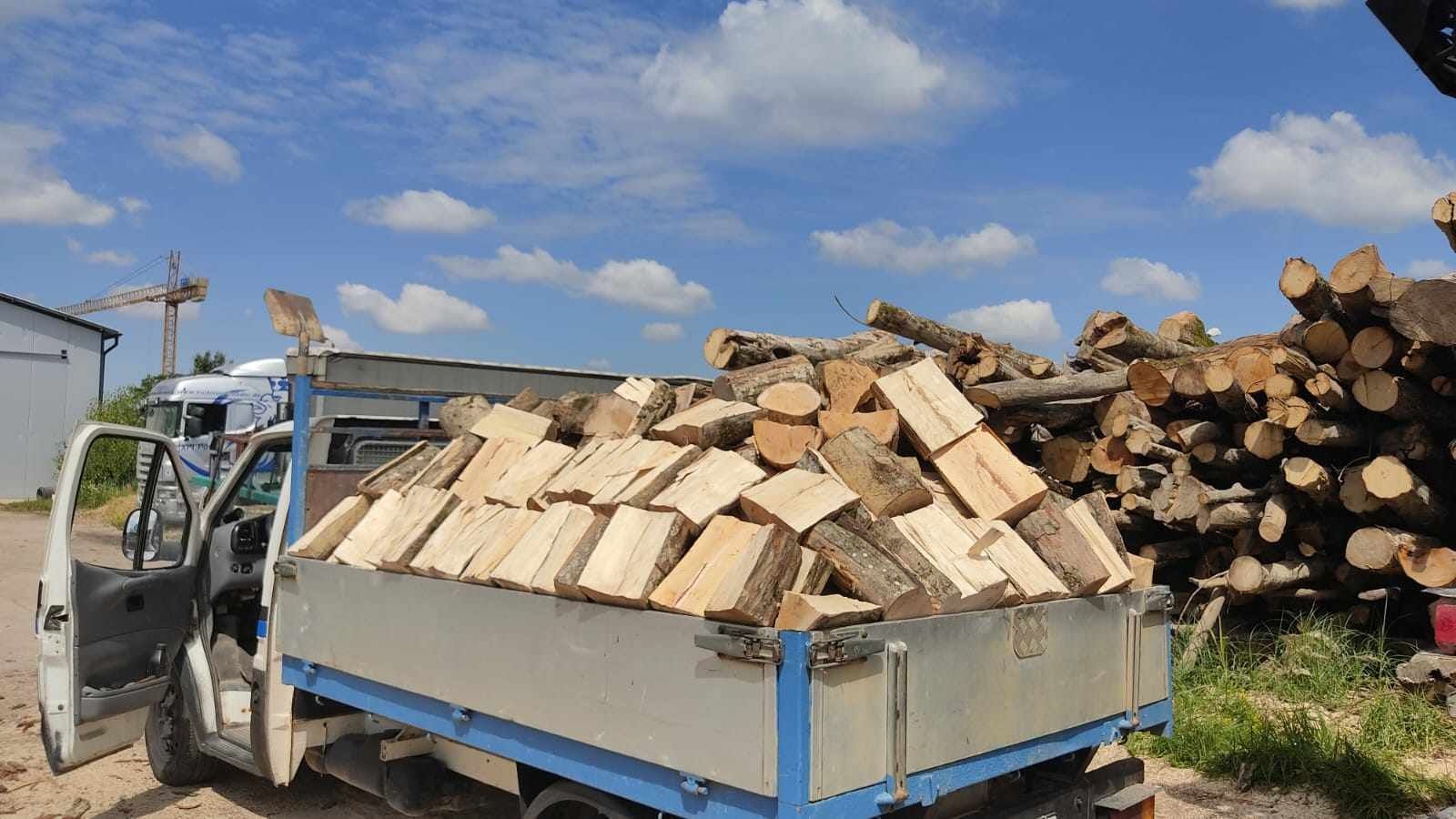 De vânzare lemne de esență tare la preț convenabil pt detalii sunați