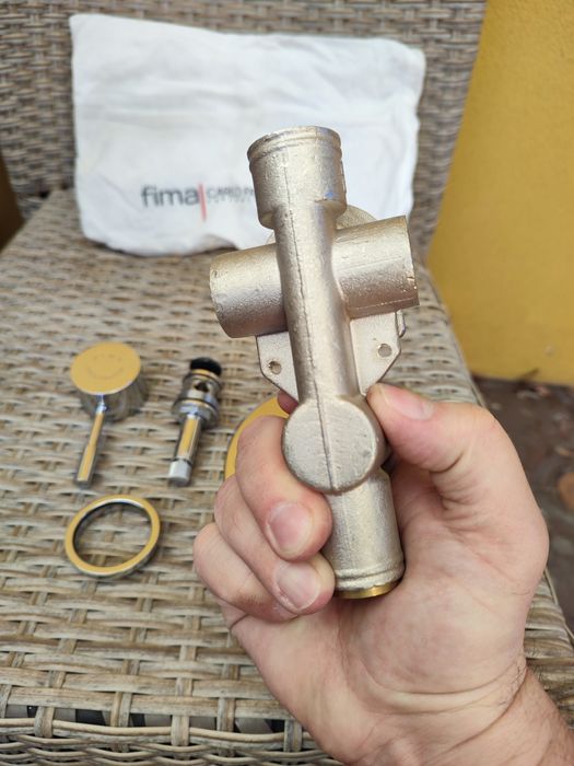 Robinet (baterie) monocomanda cadă și duș incastrabila FIMA