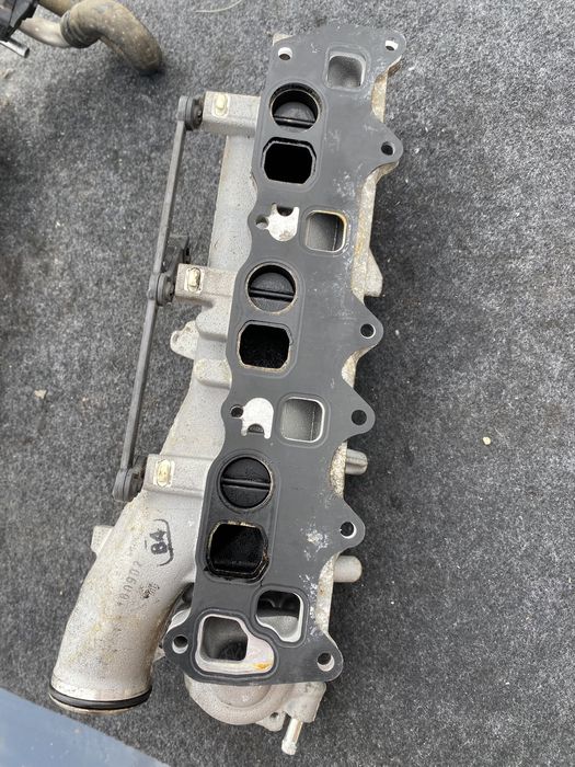 Всмукателен колектор E-class W212 350CDI/Колектори Е-класа 231 k.c.