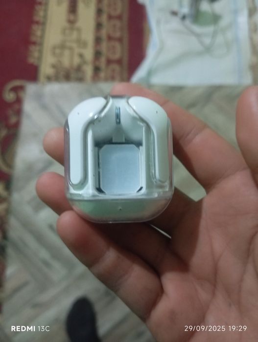 Air pods sotiladi