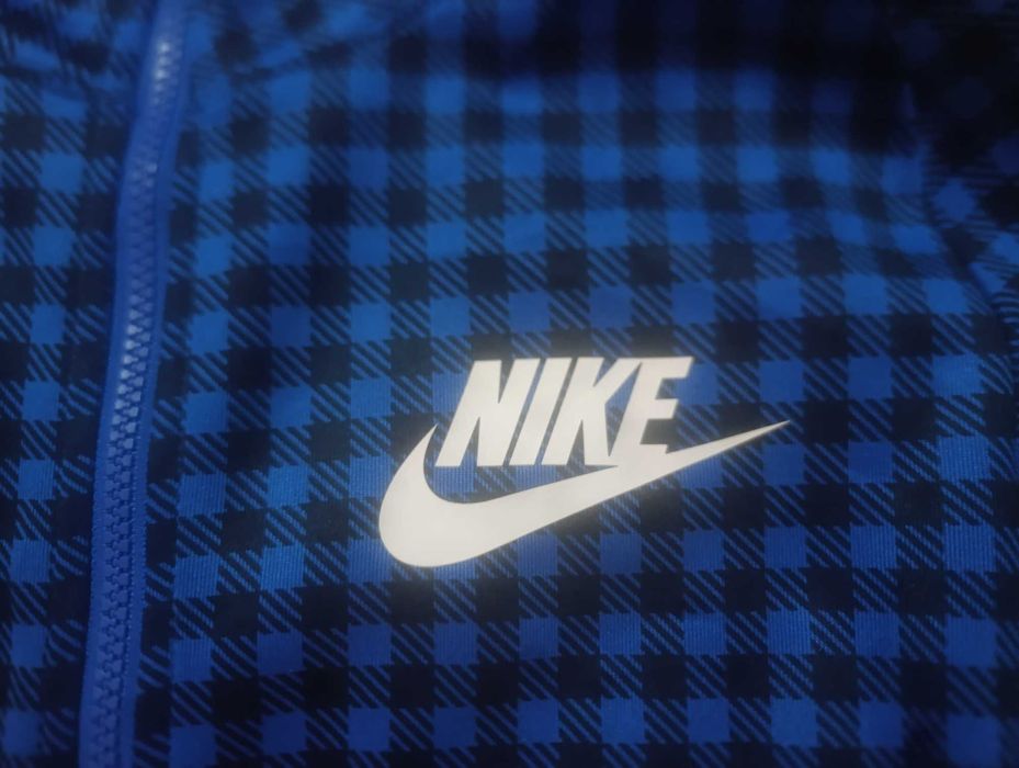 Спортно яке NIKE S