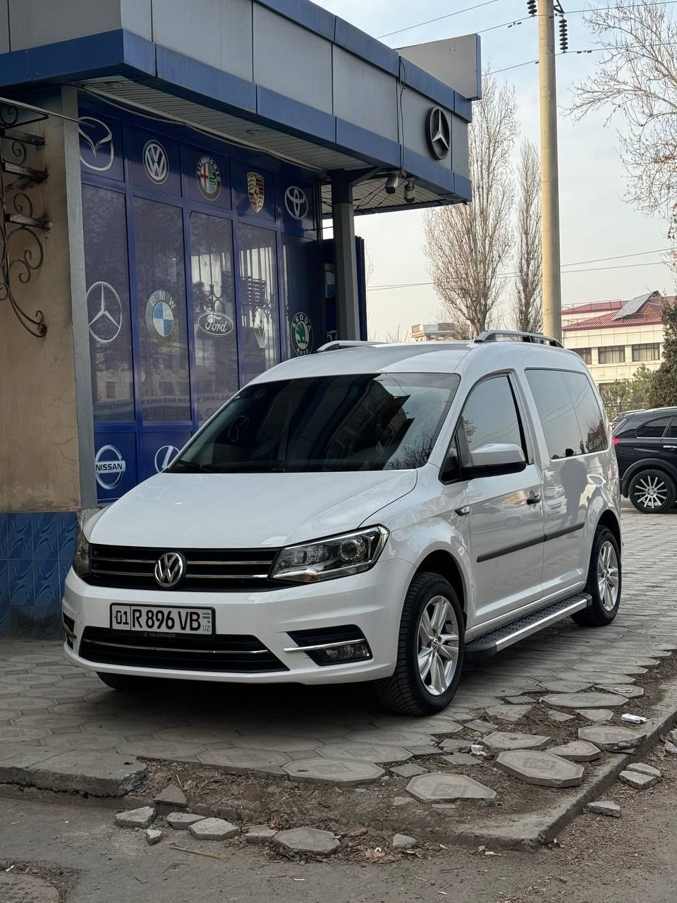 Caddy Облицовка. Oldi rewotkasi. Yangi