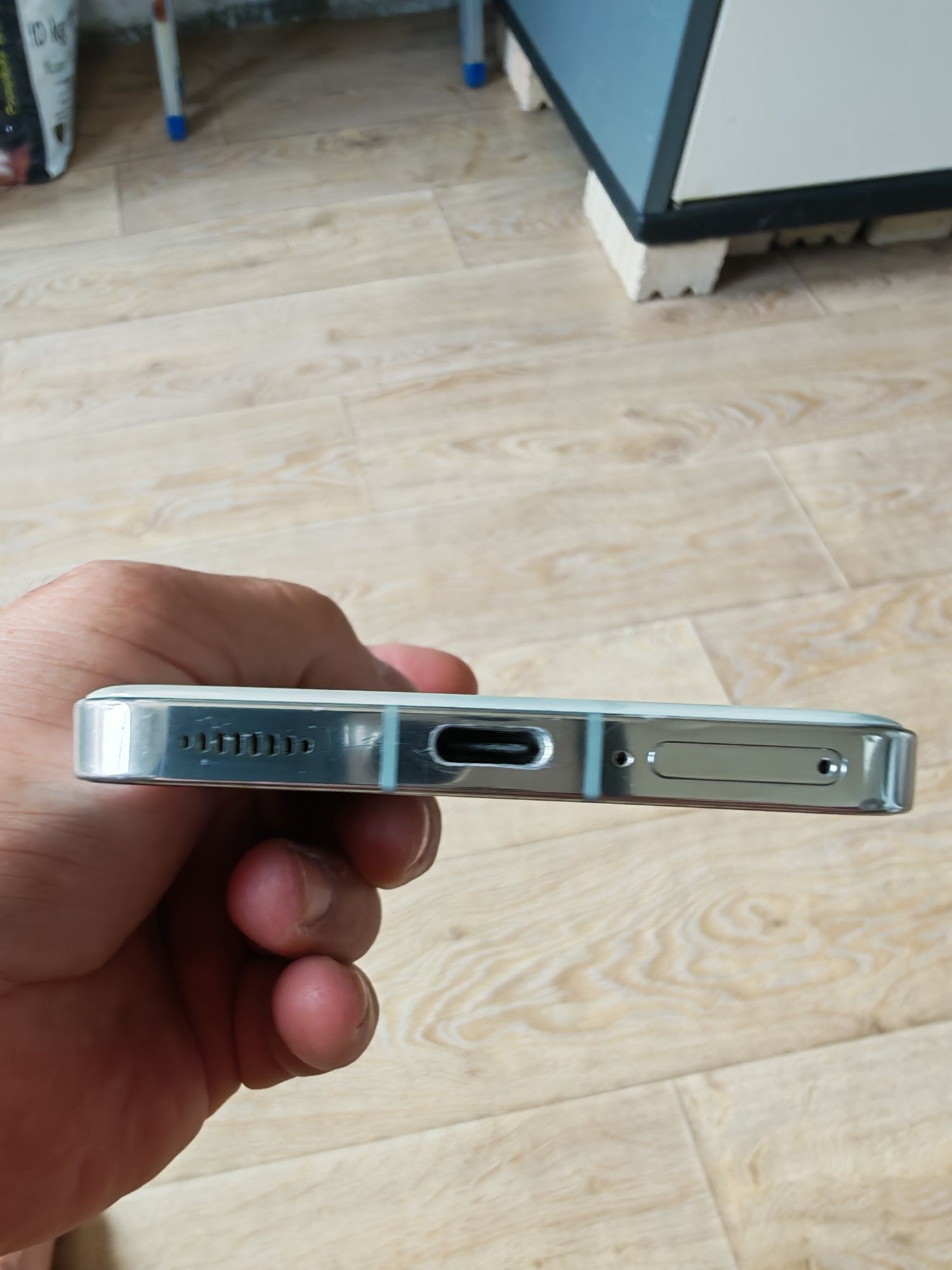 Xiaomi 13 8/256.gb
