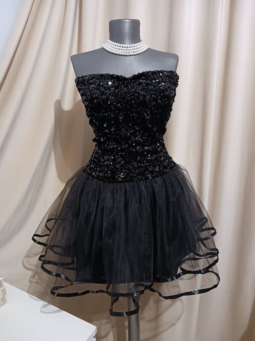 Rochita neagra de ocazie  S M