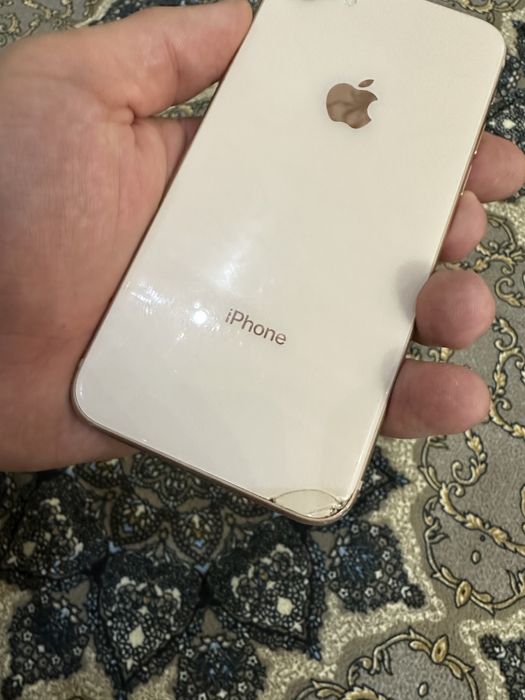 IPhone 8 sotiladi