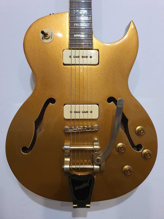 Vand chitara electrica Prestige NYS Deluxe, inclusiv toc