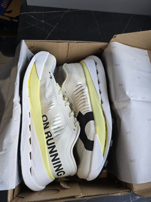 On Running Cloudultra Pro 43 si 44 Noi!