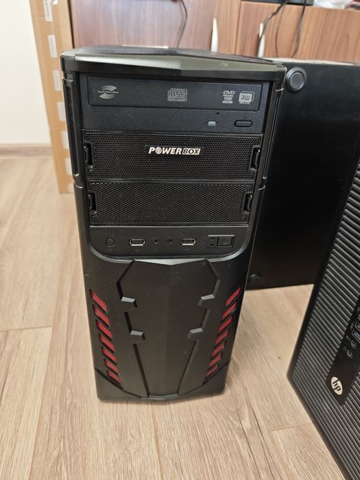 Компютър Intel3.30 Ram 8 Gb