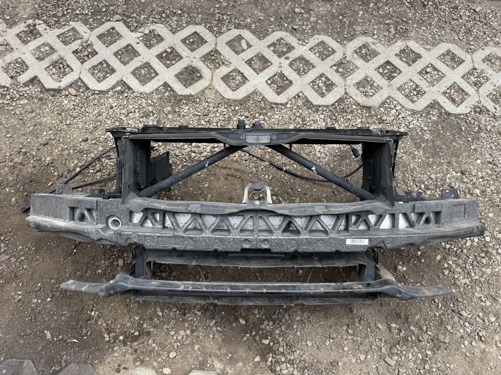 Маска очиларка бмв ф30, ф31(maska ochilarka bmw f30, f31)