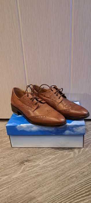 Дамски обувки и боти от естествена кожа 37, 38 и 39 номер