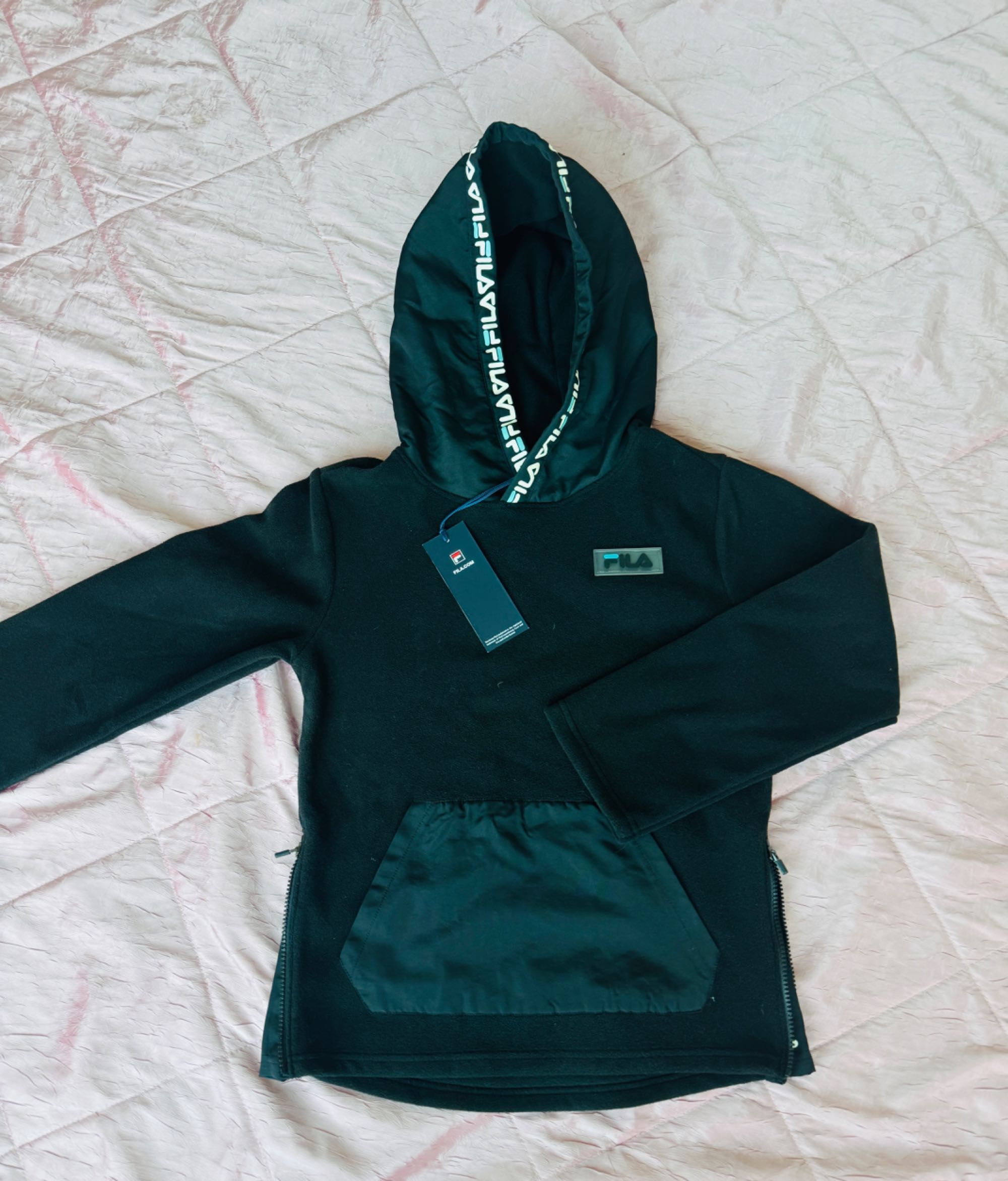 НОВ с Етикет Суичър FILA детски 140см