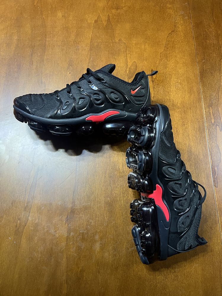 Nike Air Vapormax 44 noi/new
