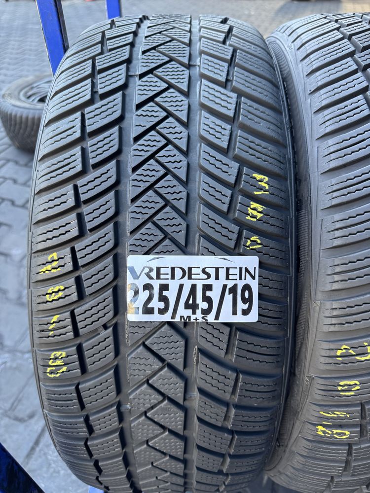 225/45/19 verdestain mixte