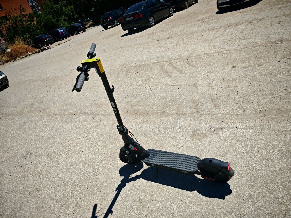 Електрически скутер-тротинетка XIAOMI ELECTRIC SCOOTER 5 ДО 25 КМ/Ч, П