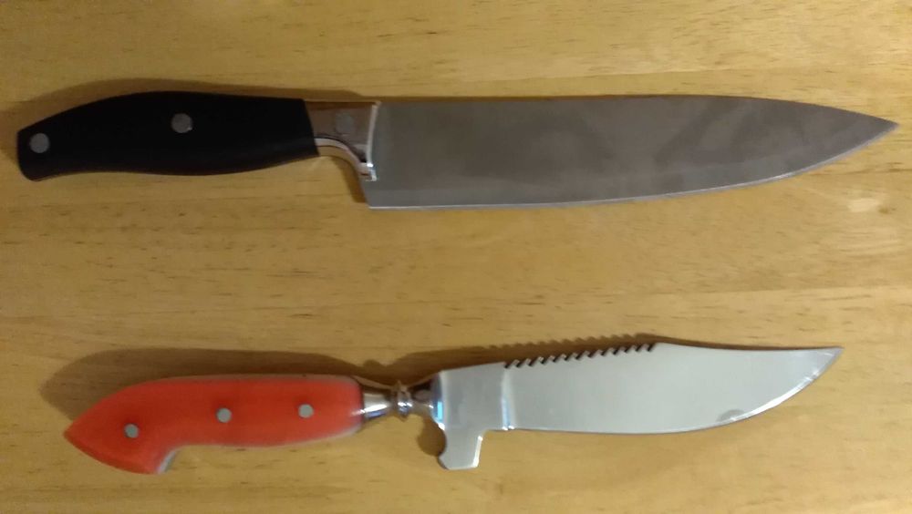 Cutite, corn cerb, vanatoare, simple, facute la Combinatul Hunedoara