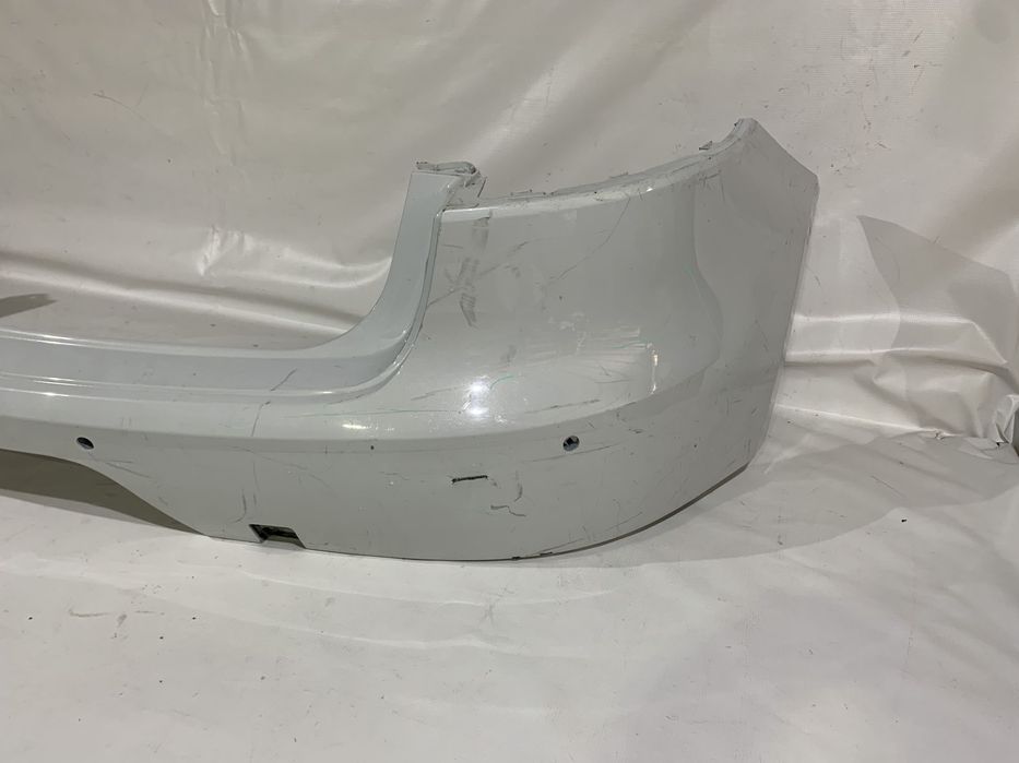 Bara spate Porsche Macan, 2014, 2015, 2016, 2017, 2018, 2019, 2020, 2021, cod origine OE 95B807421L.