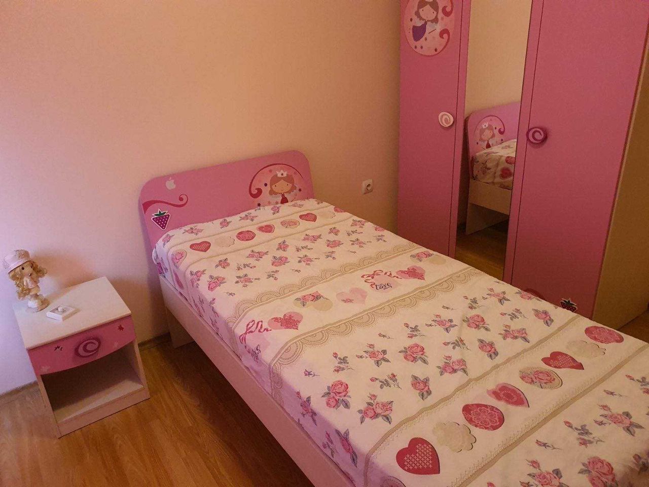Дава се под наем Двустаен апартамент в Пловдив, Тракия - 65 кв.м за 306 € - Снимка #1
