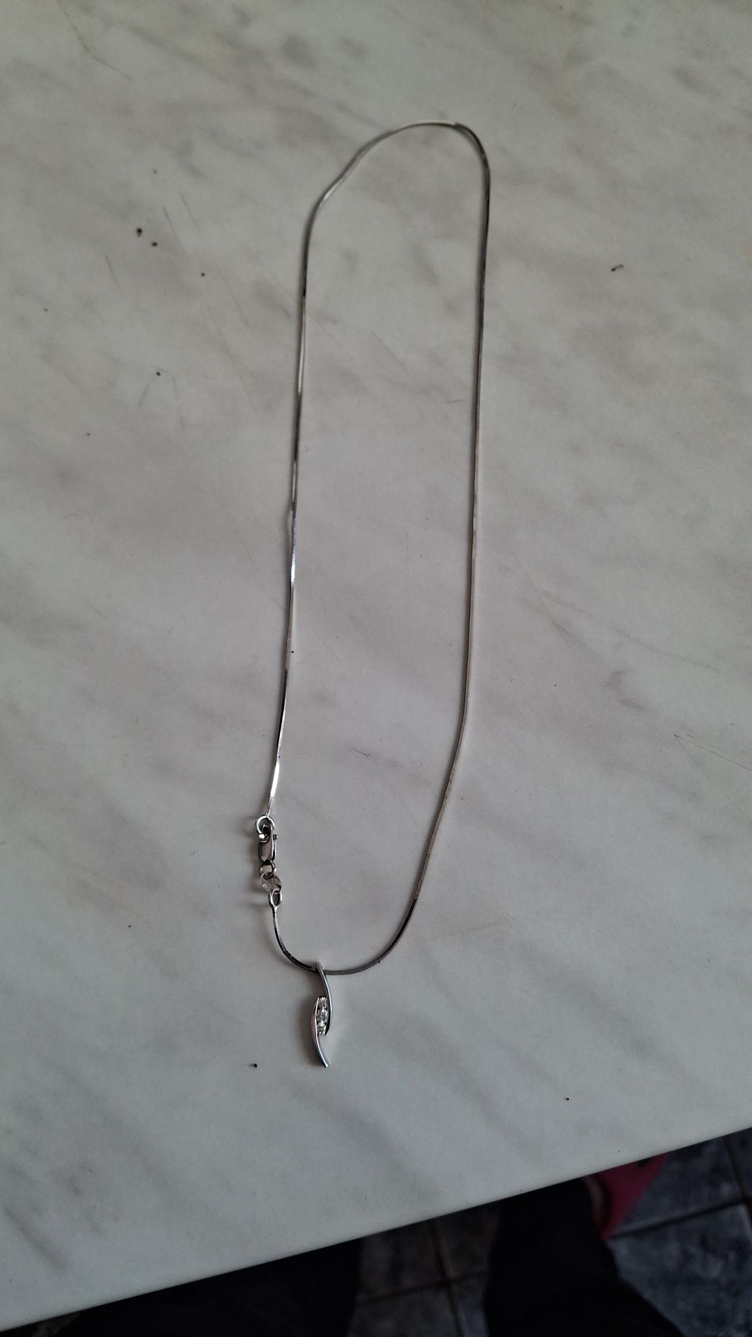 Inele de aur 18k cu diamante naturale