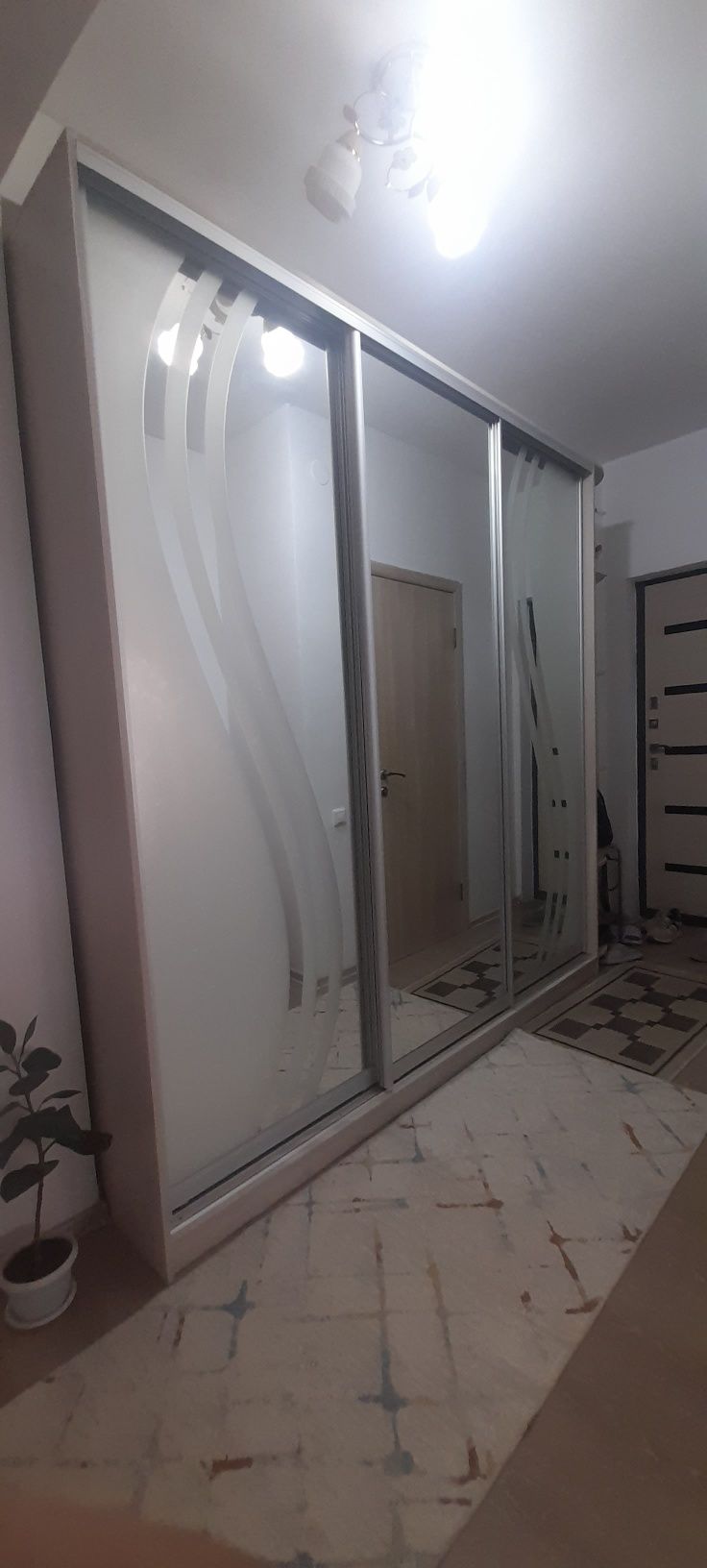 Продам шкаф в отличном состоянии