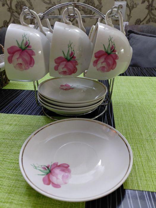 Чайный сервис в отличном состоянии