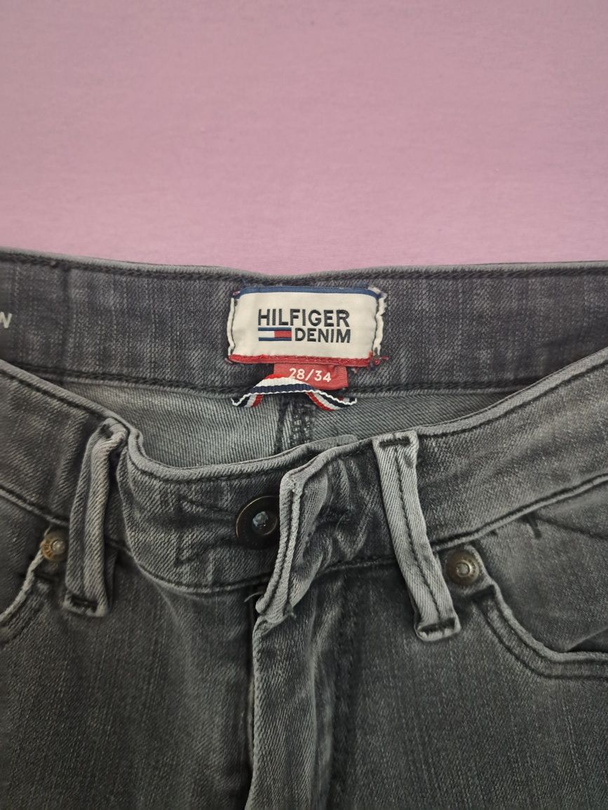 Blugi Tommy Hilfiger dama marime 36