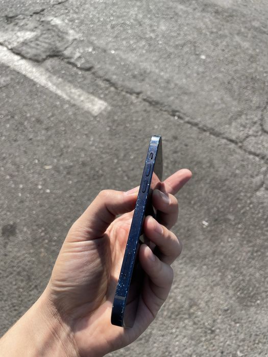 Srochno Iphone 12 sotiladi 64gb