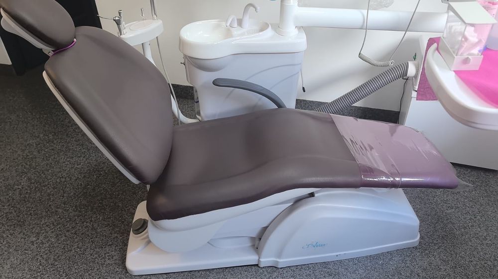 Vand unit dentar (scaun stomatologic)