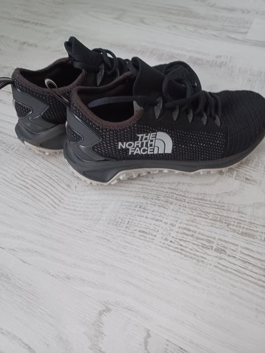 The north face дамски маратонки без забележки номер 38 стелка  24см