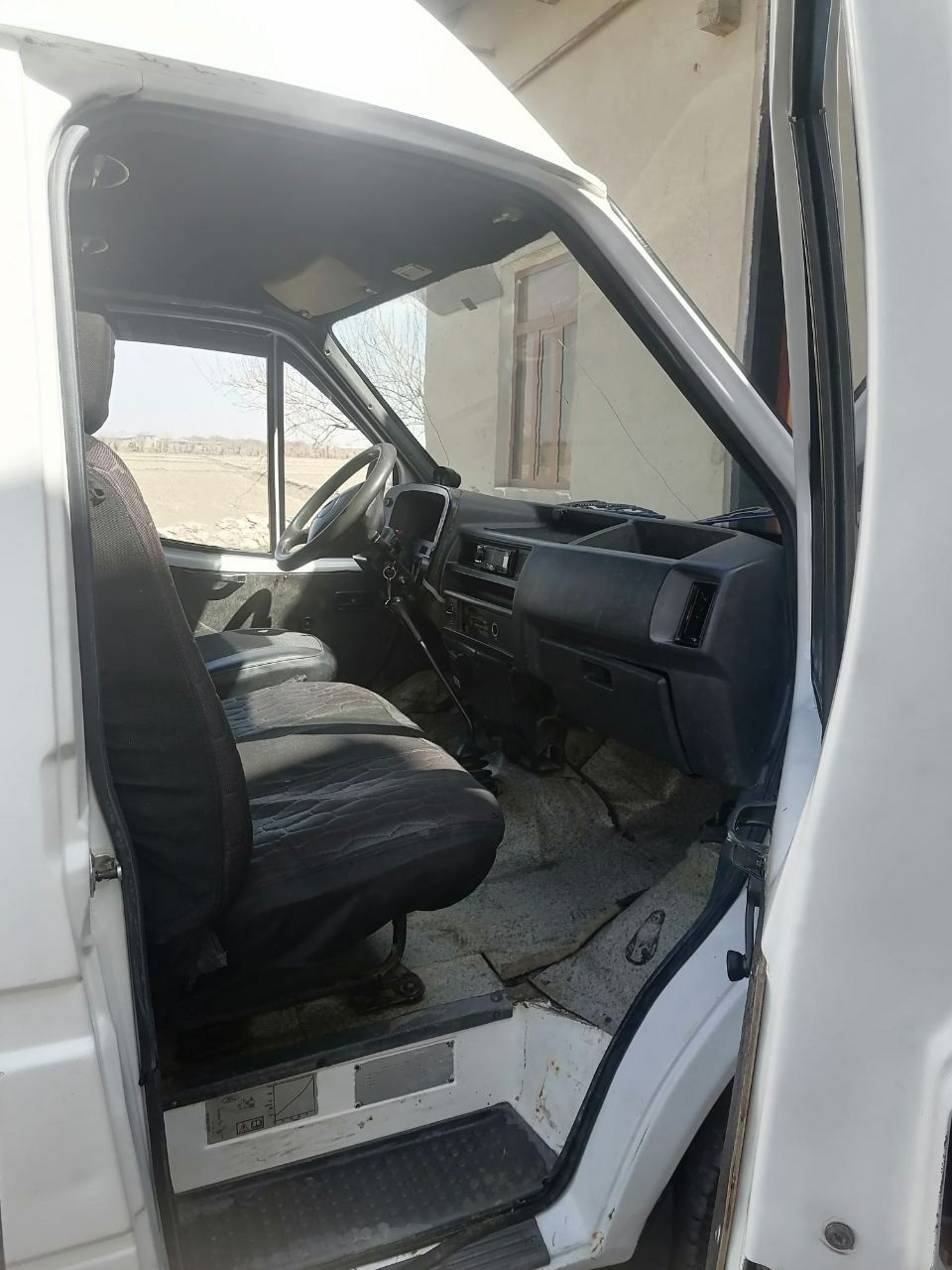 Ford gurzavoy 1993 yil