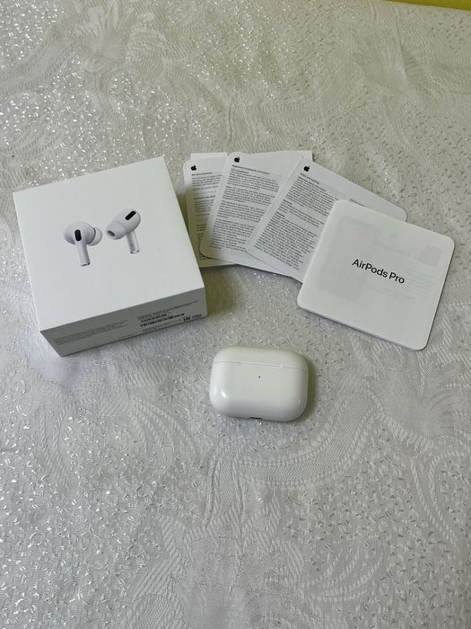 наушники AirPods Pro