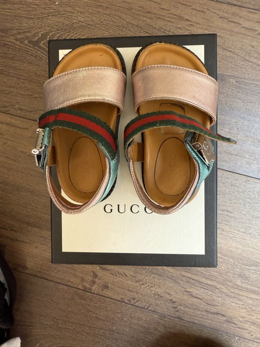 Оригинални сандали Gucci