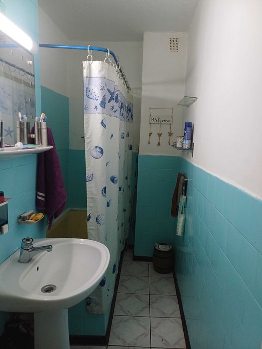 Vand apartament decomandat confort I in cartierul  Vitrometan!