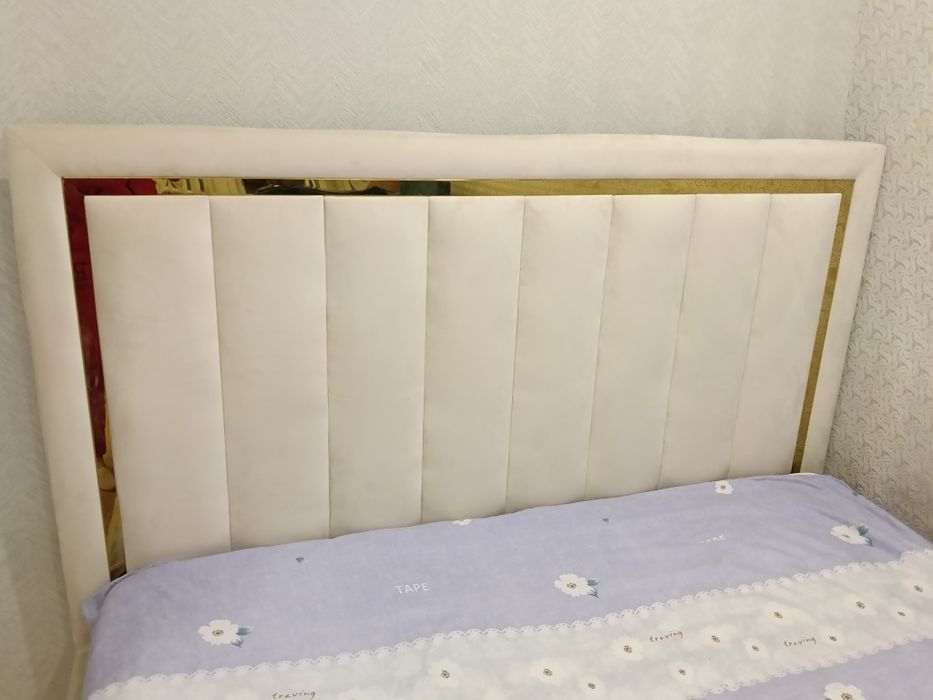 Продам кровать и диван