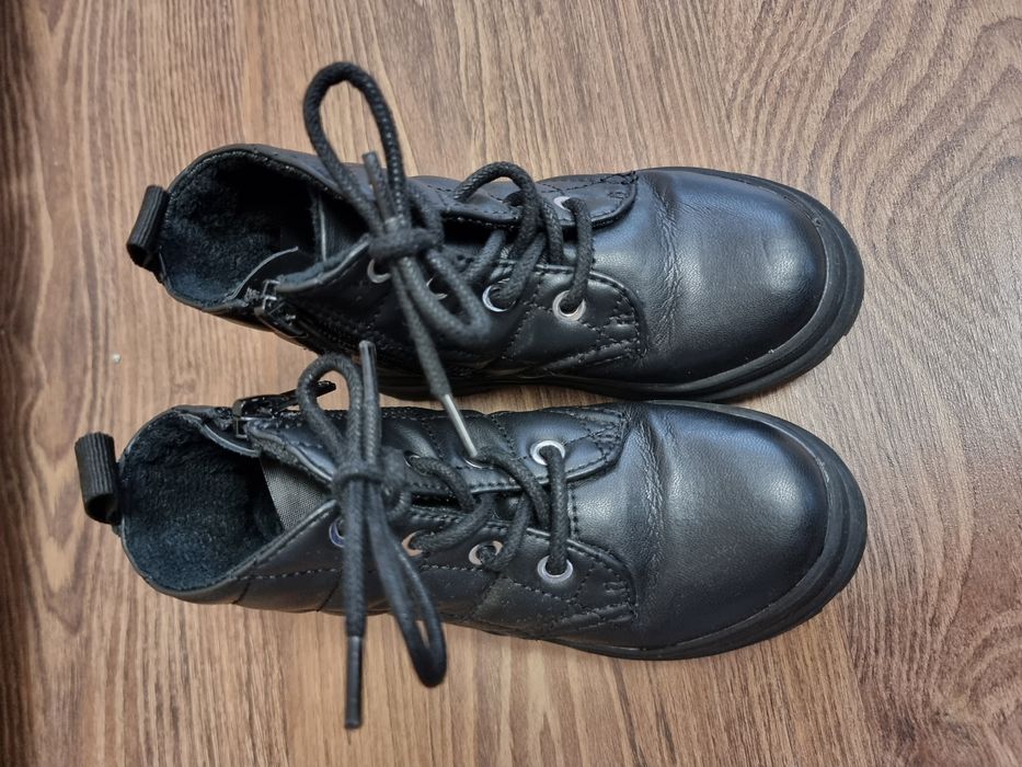 Ghete fetita H&M mar. 25