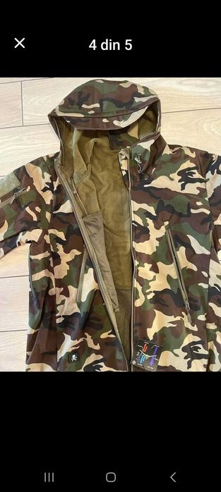 Vînd costum termo-camuflaj toamnă iarnă nou