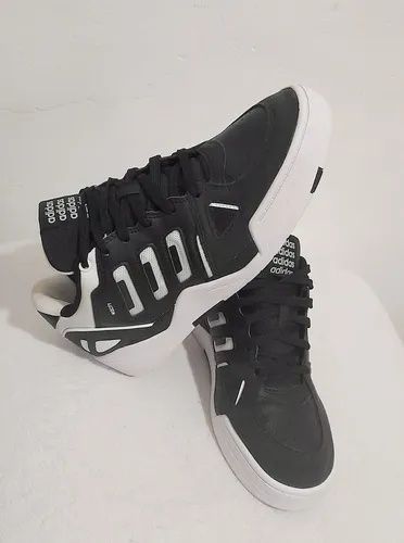 Кецове маратонки юношески номер 43 Adidas Midcity Low Nike Air Force 1